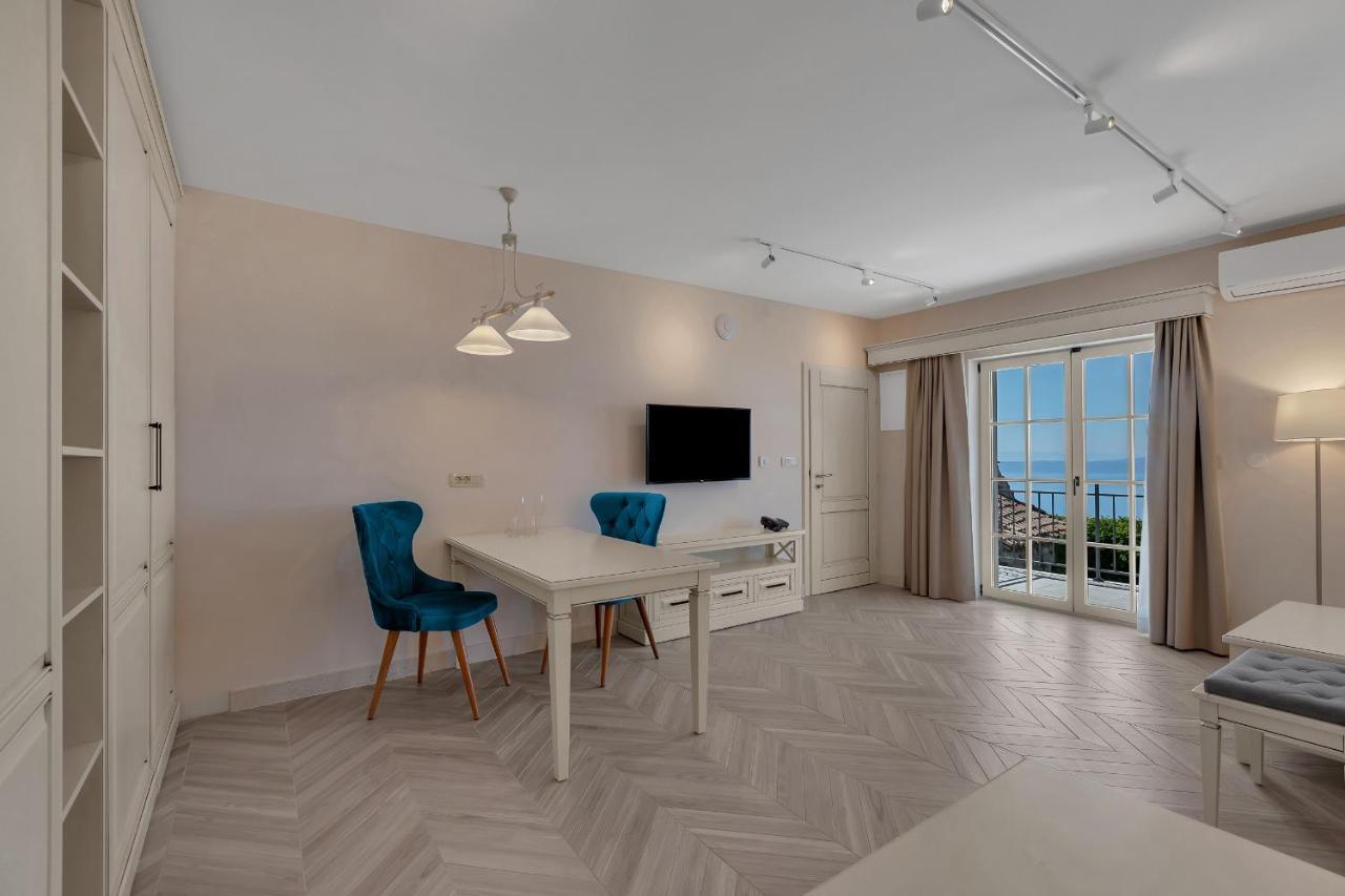 Heritage Hotel Liberan Подгора Экстерьер фото