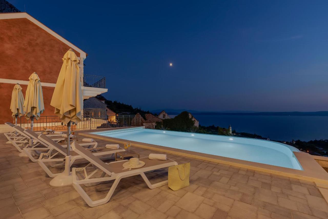 Heritage Hotel Liberan Подгора Экстерьер фото